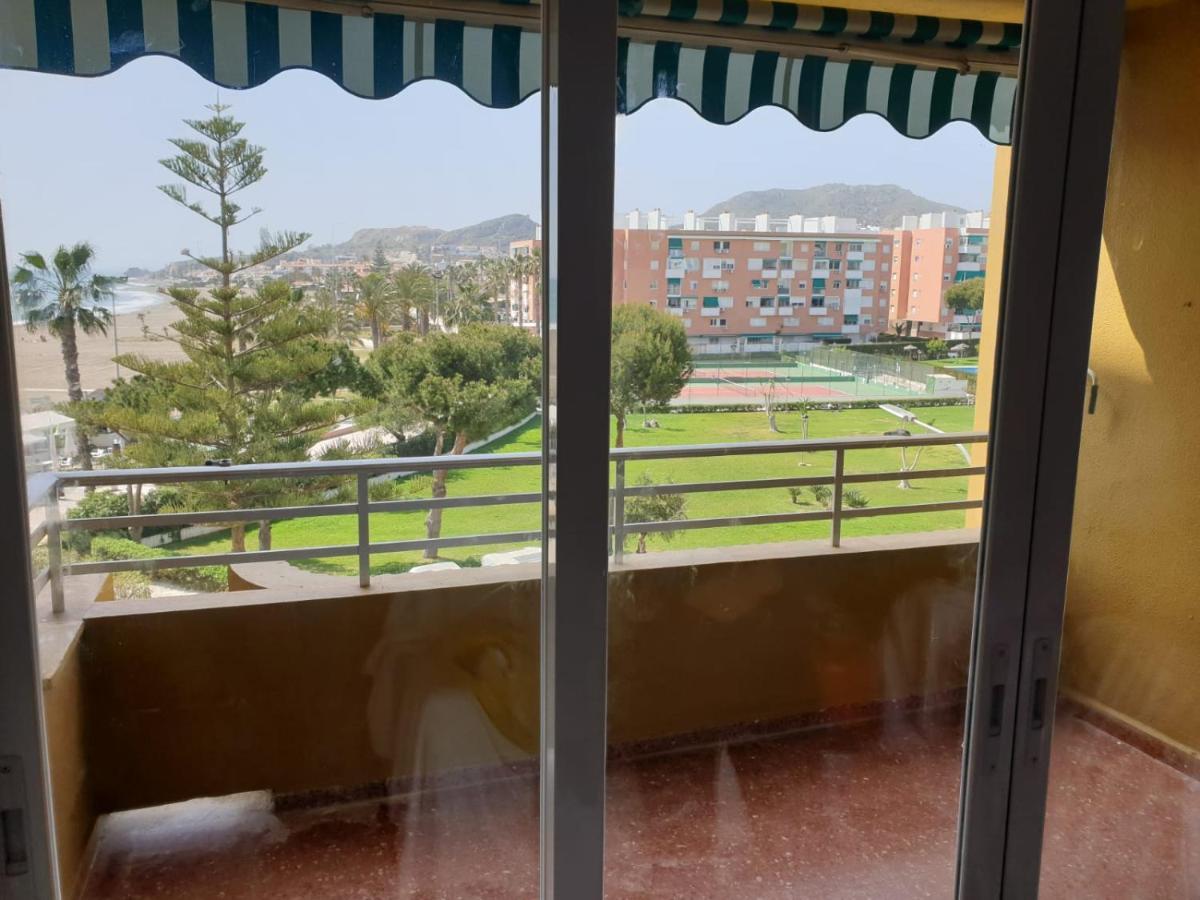 Bonito Apartamento En Primera Linea De Playa La Cala Del Moral Exterior foto