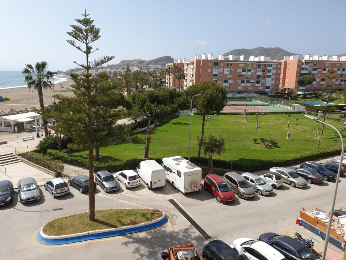 Bonito Apartamento En Primera Linea De Playa La Cala Del Moral Exterior foto